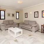 Canovas - Alcazaba Parador, Piscina, 3 Dorm דירה נרחה
