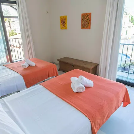 Canovas - Alcazaba Parador, Piscina, 3 Dorm Apartamento Nerja