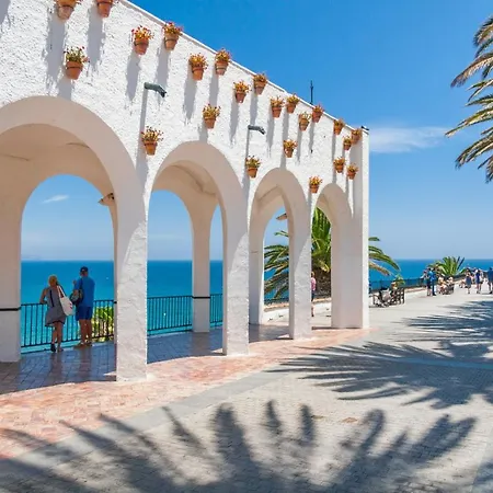 Canovas - Alcazaba Parador, Piscina, 3 Dorm Nerja
